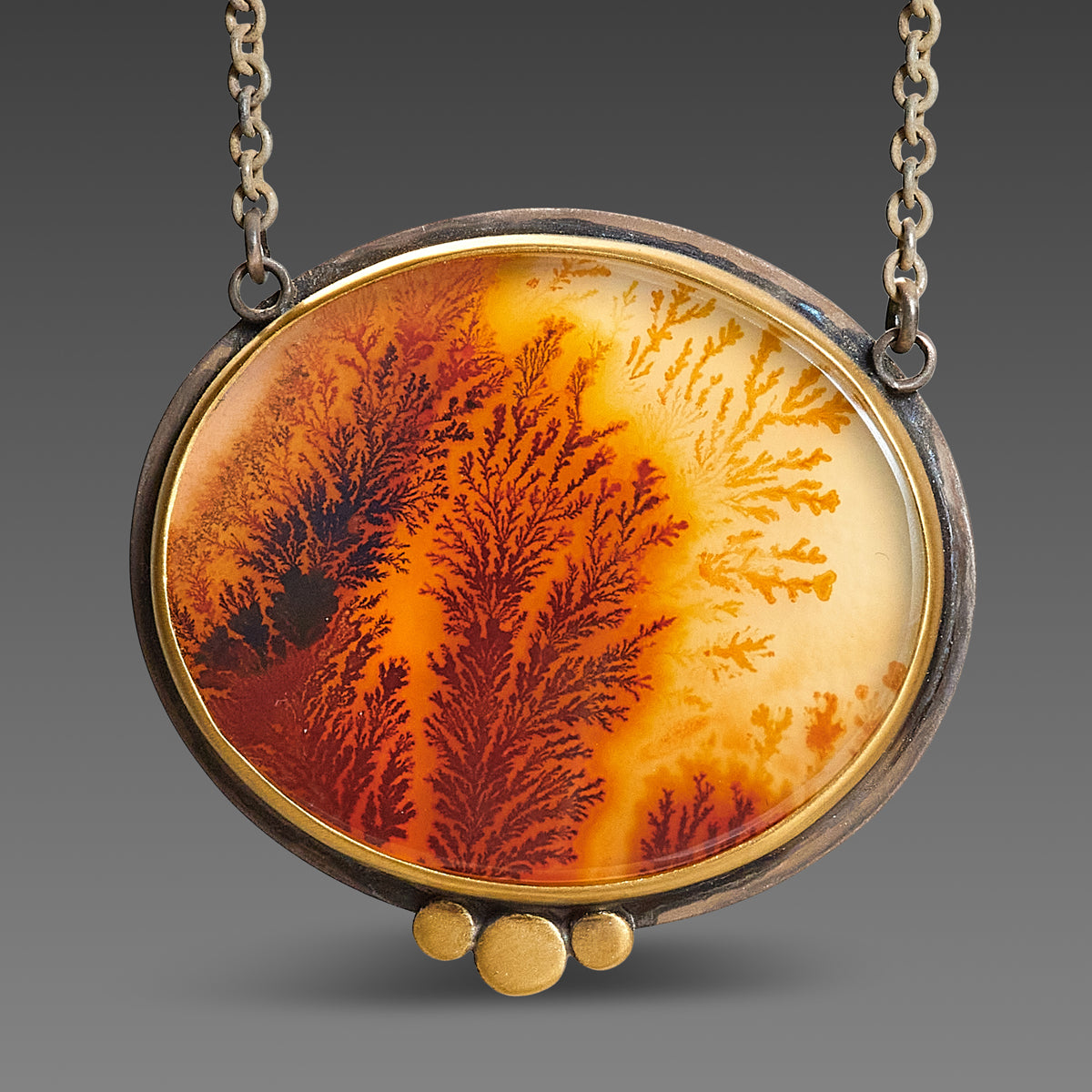 Oval Dendritic Agate Necklace