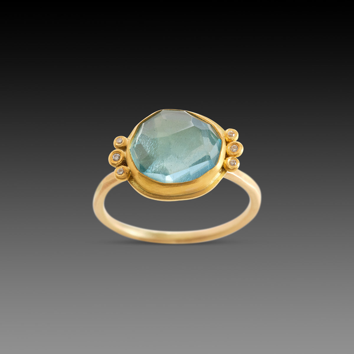 Organic Aquamarine Ring with Diamond Trios