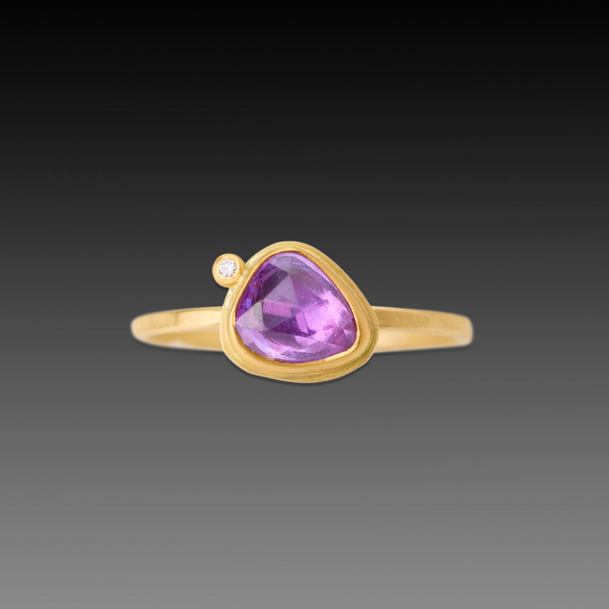 Lavender-Pink Sapphire Ring