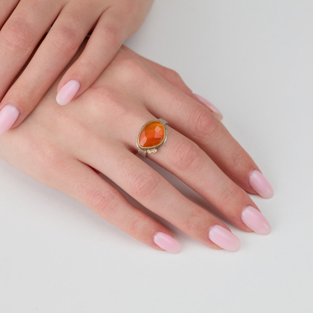 Carnelian Ring with Diamonds