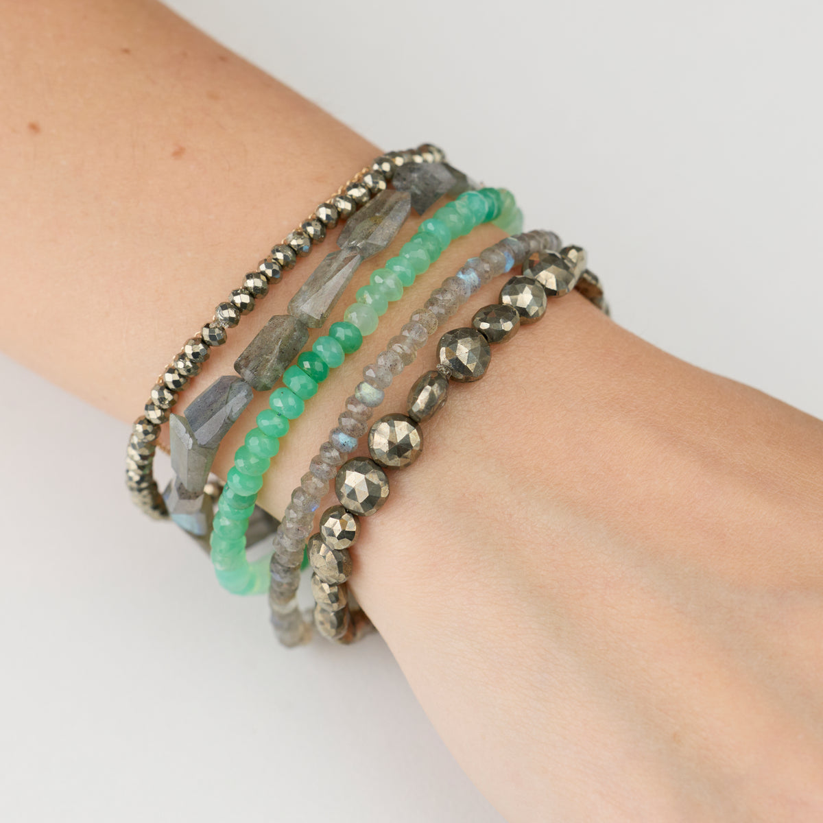 Sparkly & Luminous Bracelet Set