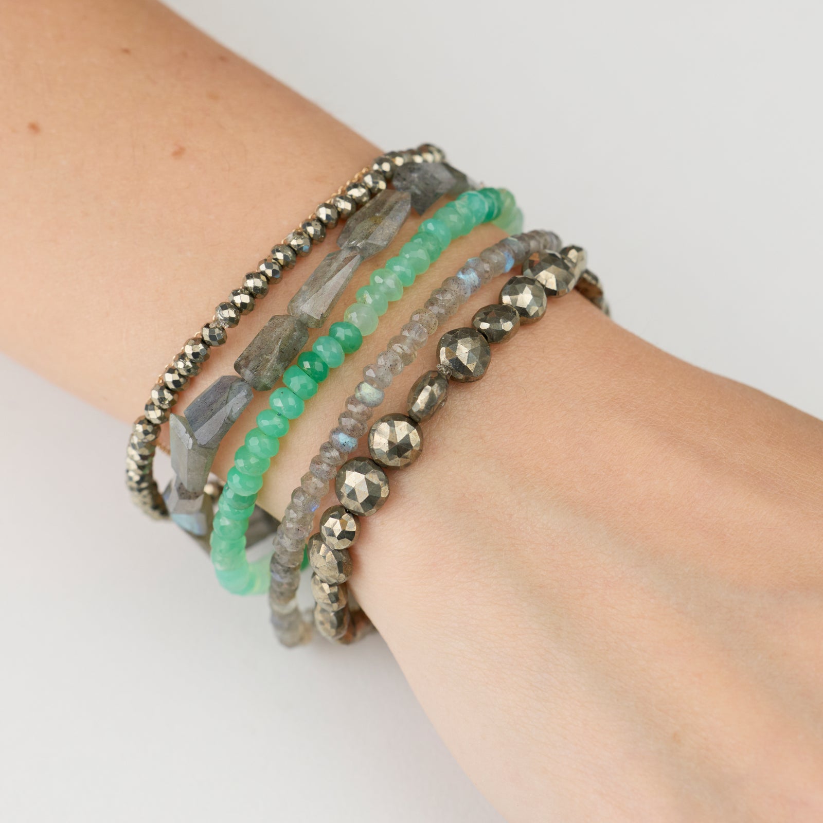 Sparkly & Luminous Bracelet Set
