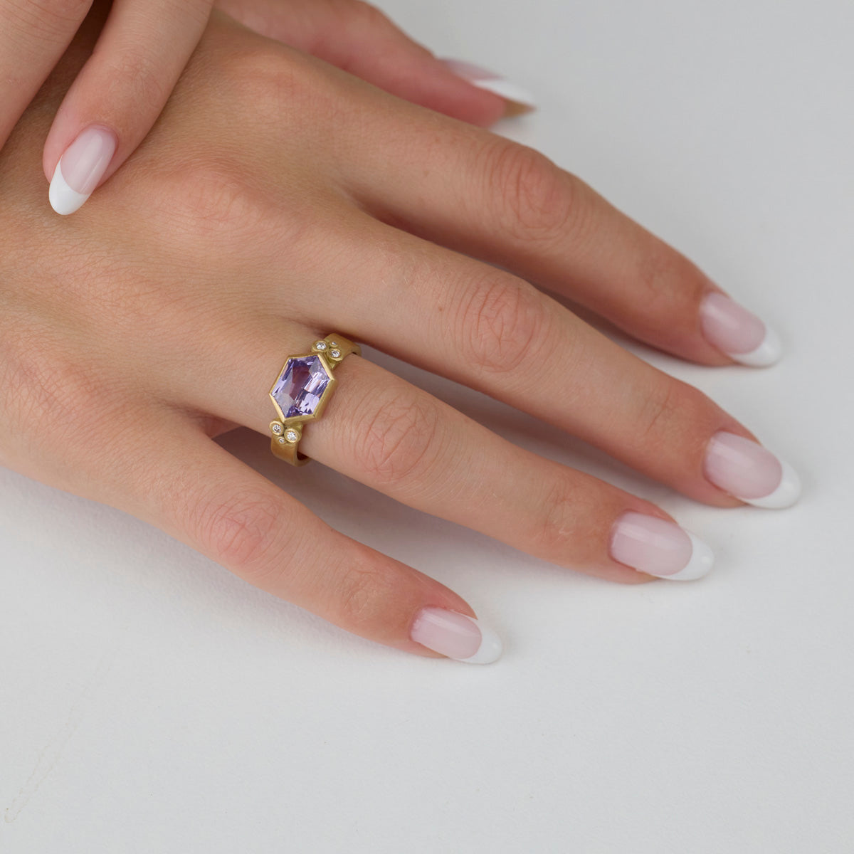 Lilac Sapphire Ring