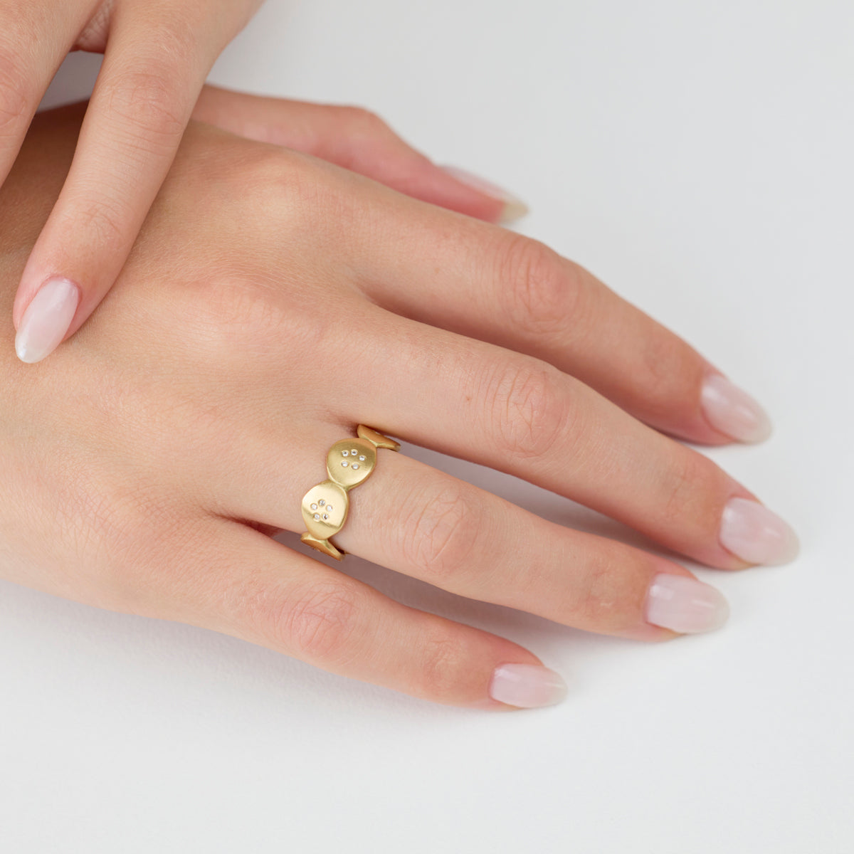 Large Ovals Ring With Diamonds