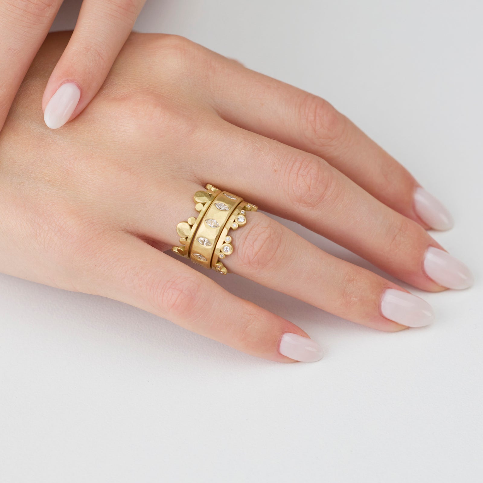 Statement Diamond Stack