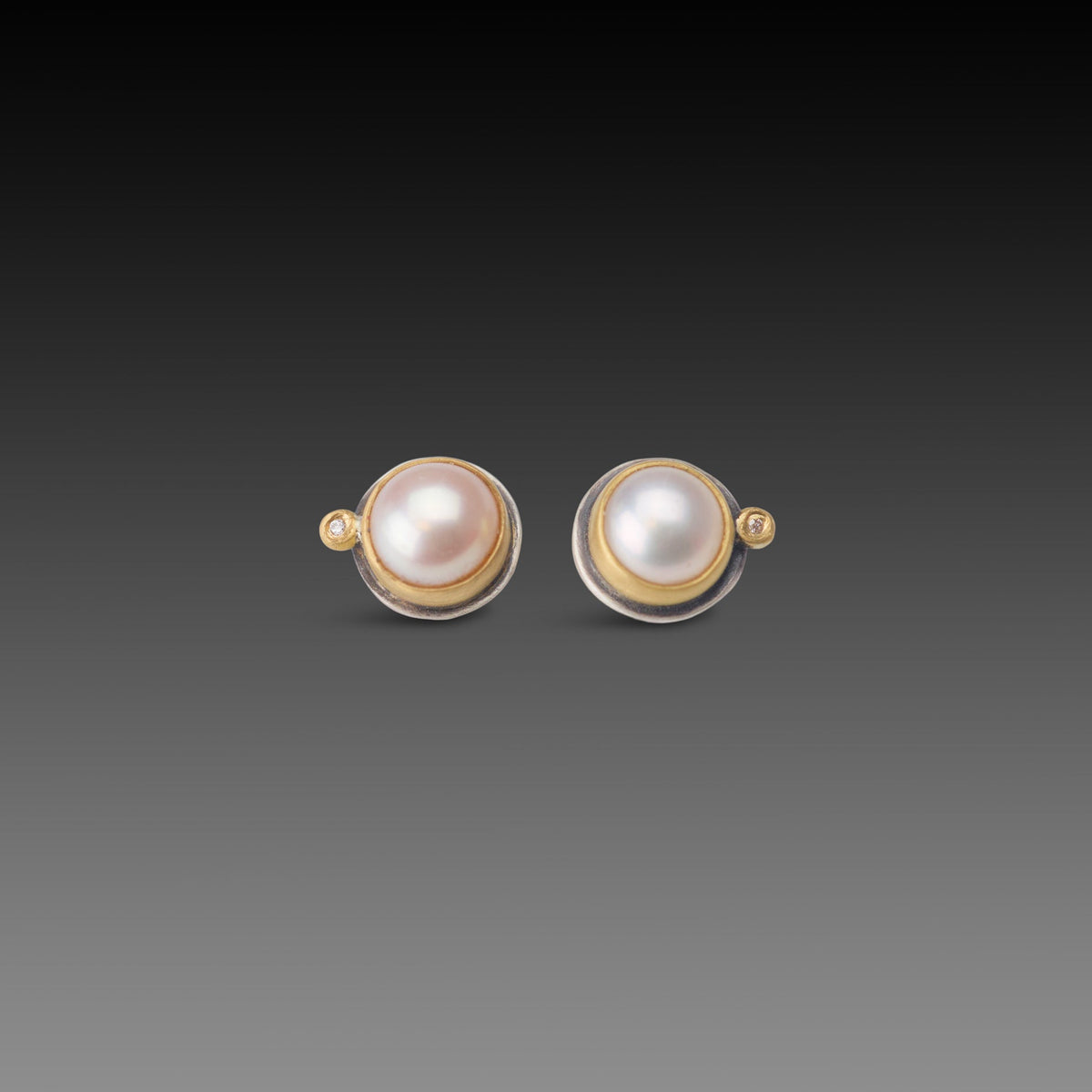 Pearl Stud Earrings with Diamond
