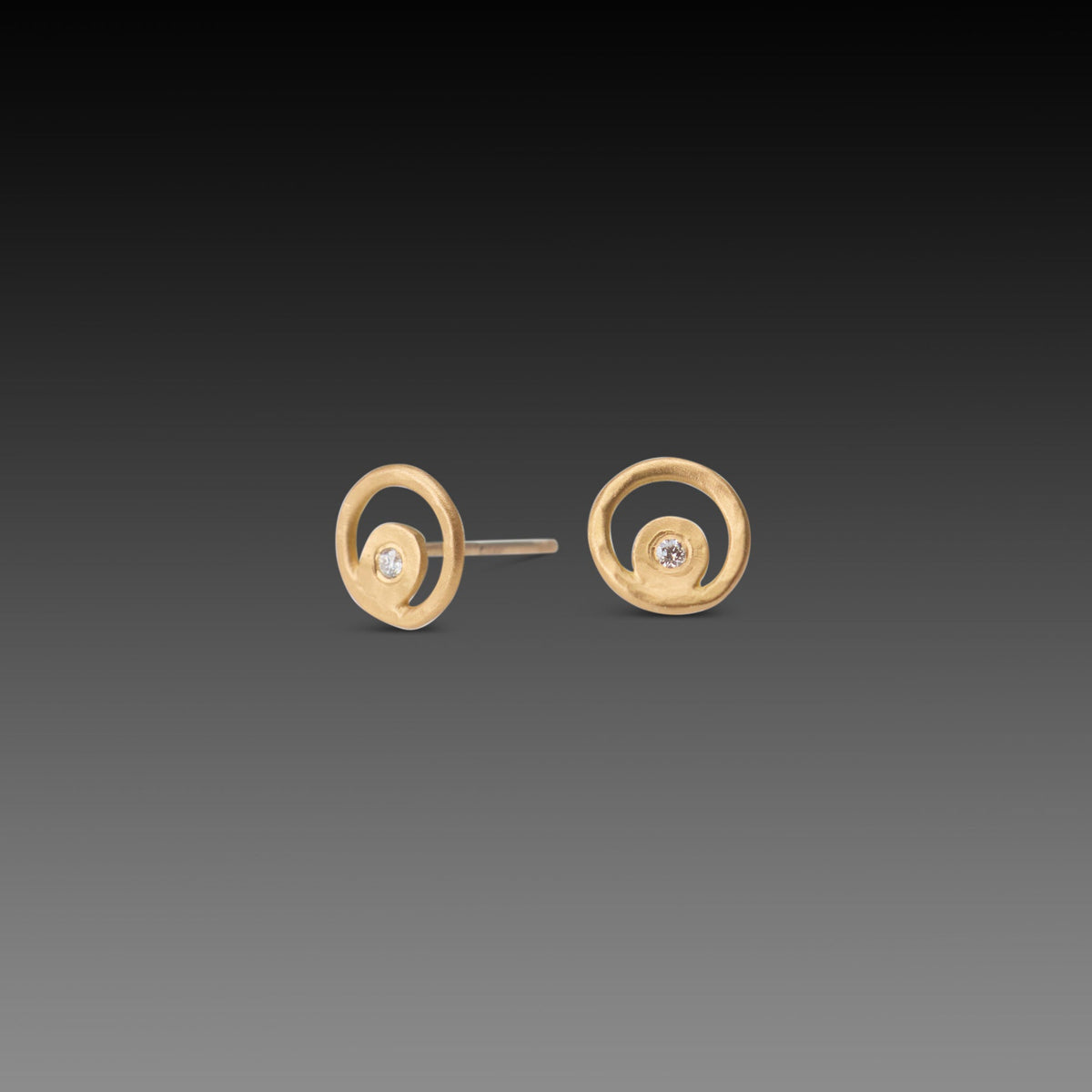 Gold Filigree Diamond Dot Stud Earrings