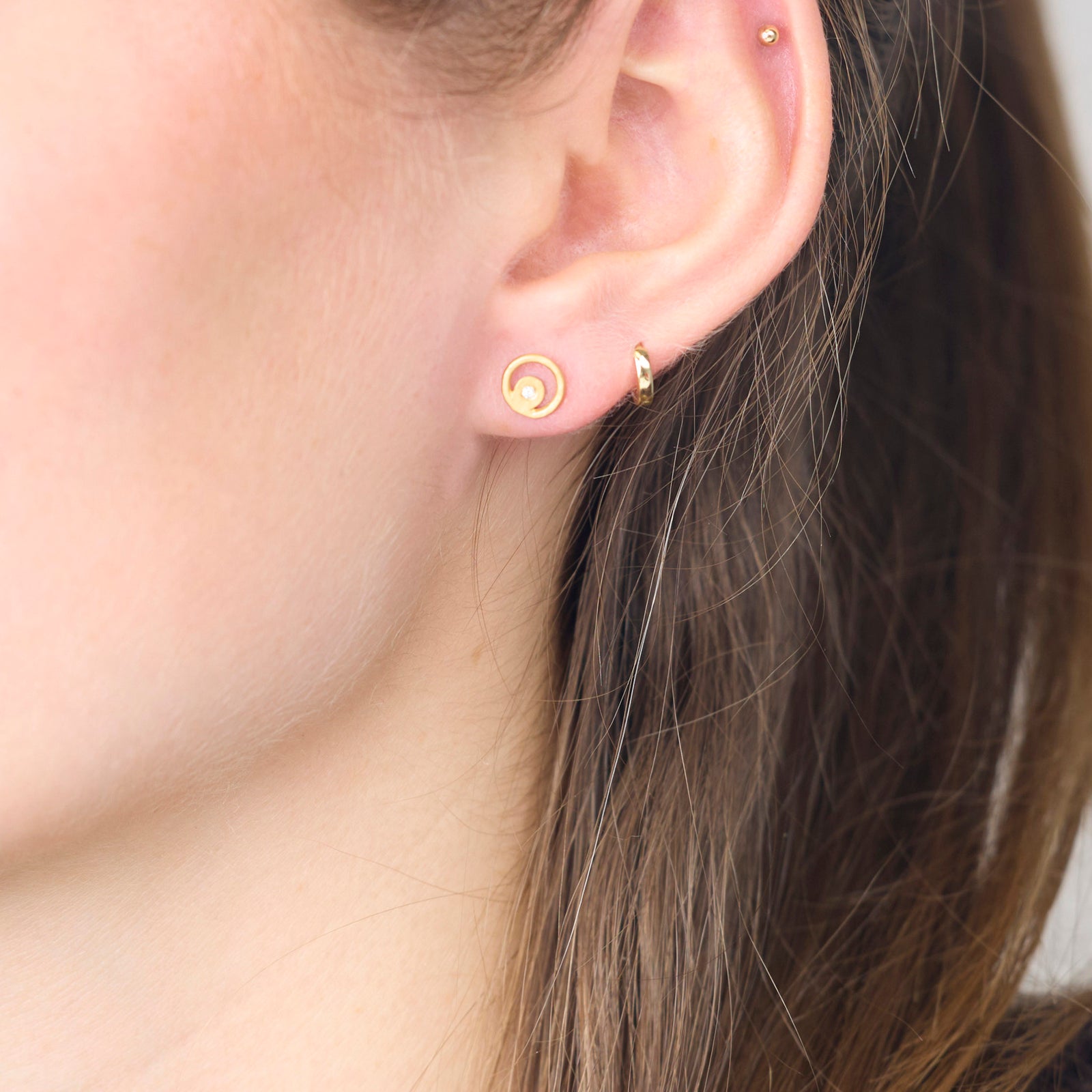 Gold Filigree Diamond Dot Stud Earrings