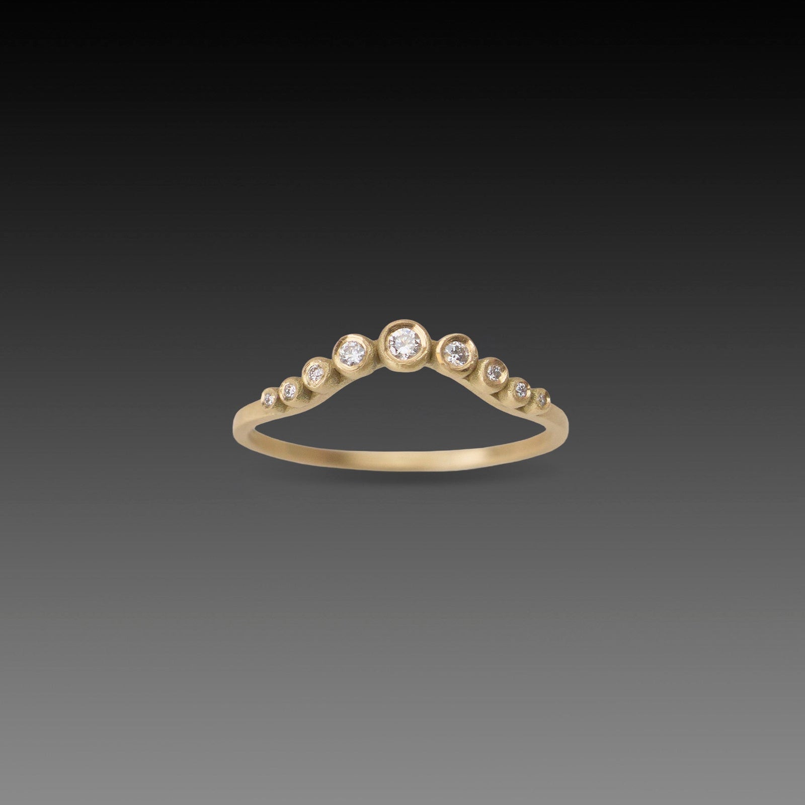 Graduated Curve Diamond Band