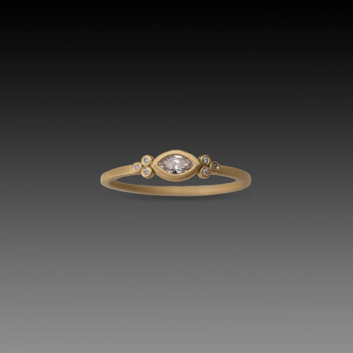 Petite Marquise Flourish Band