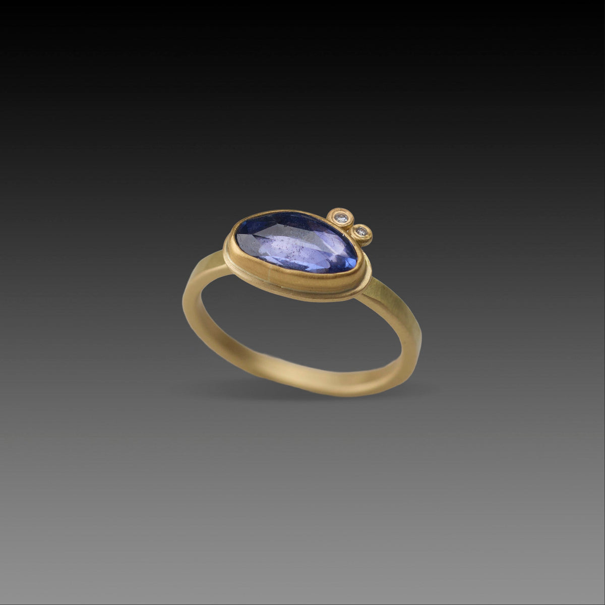 Organic Sapphire Ring with Diamond Duo