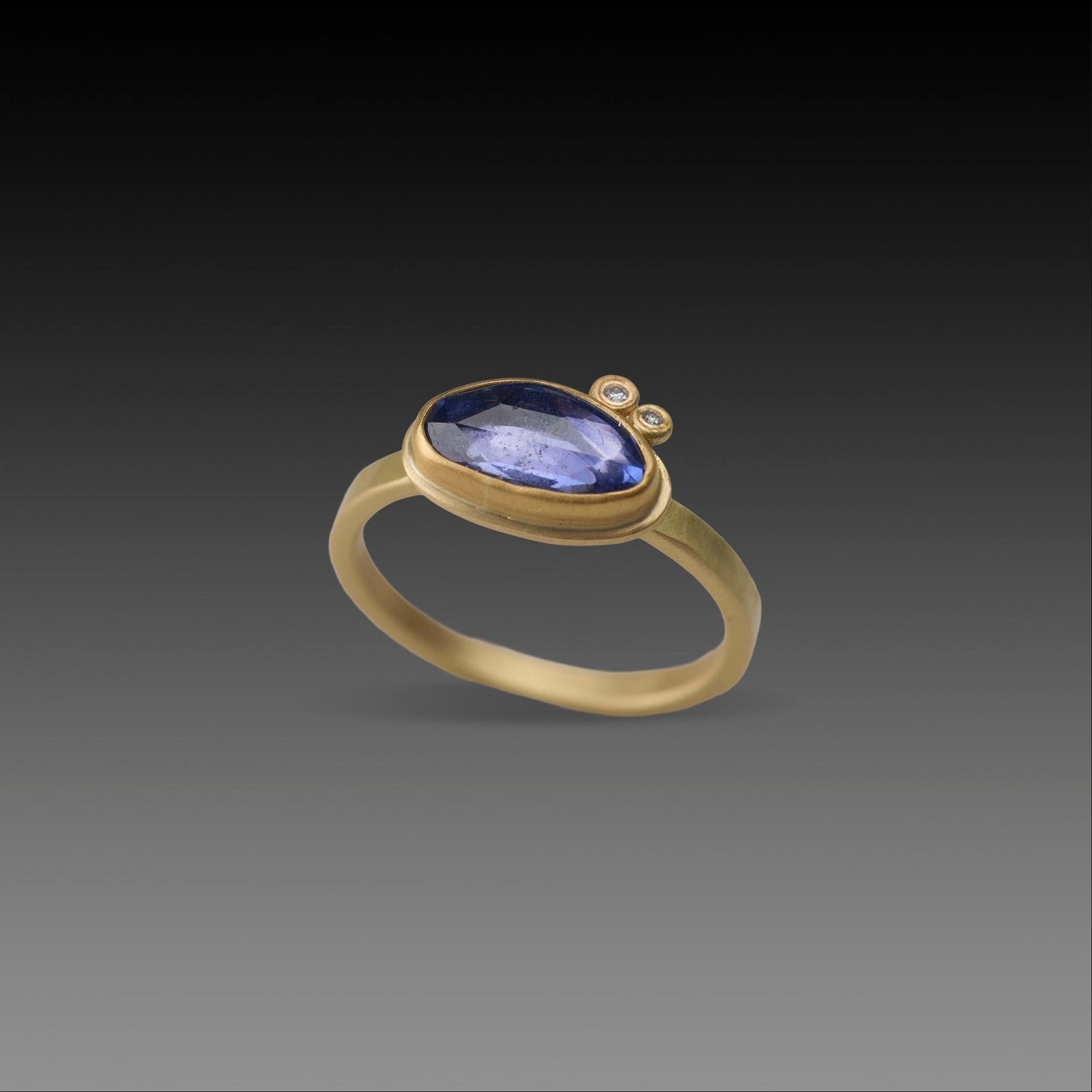 Organic Sapphire Ring with Diamond Duo