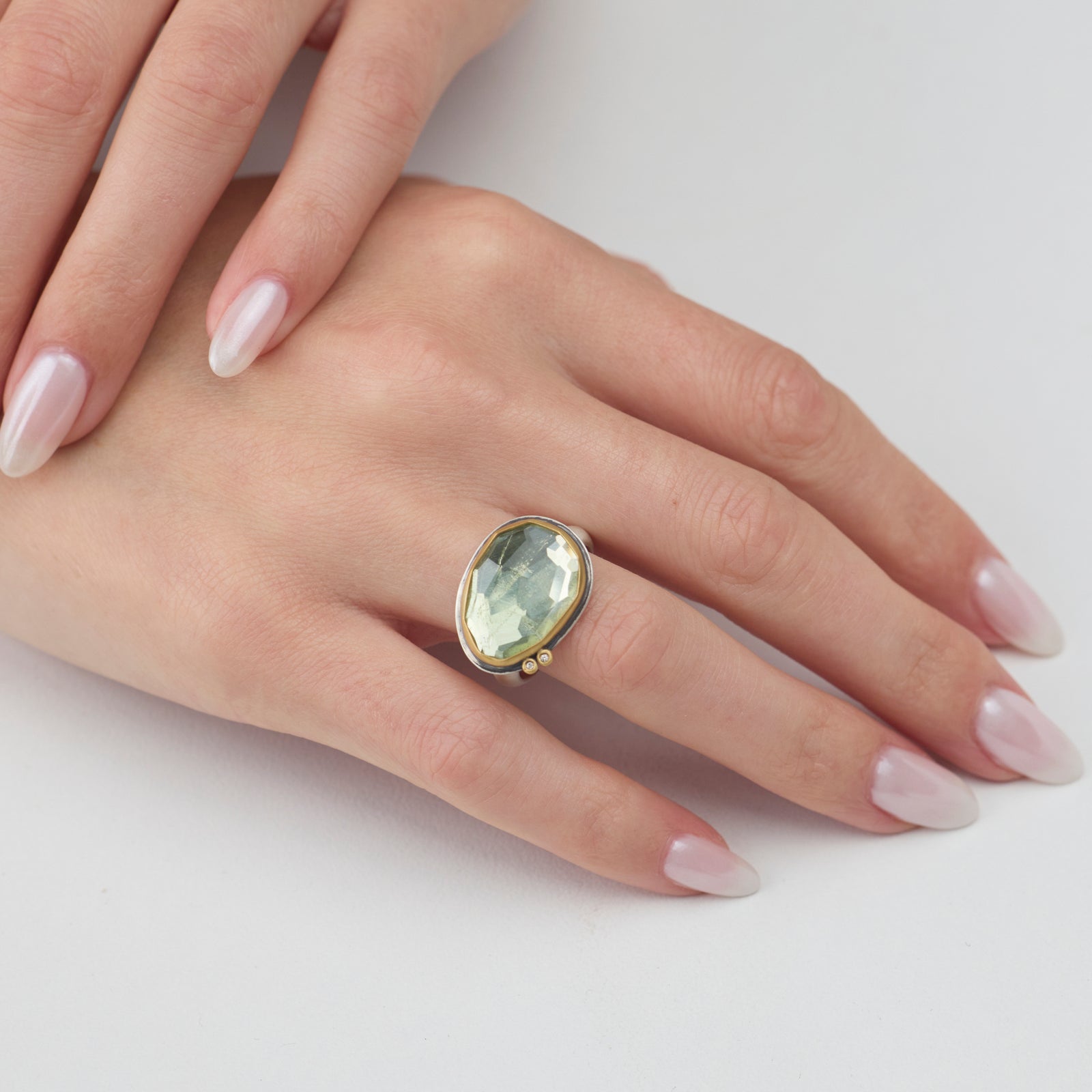 Sage Beryl Ring with Diamonds