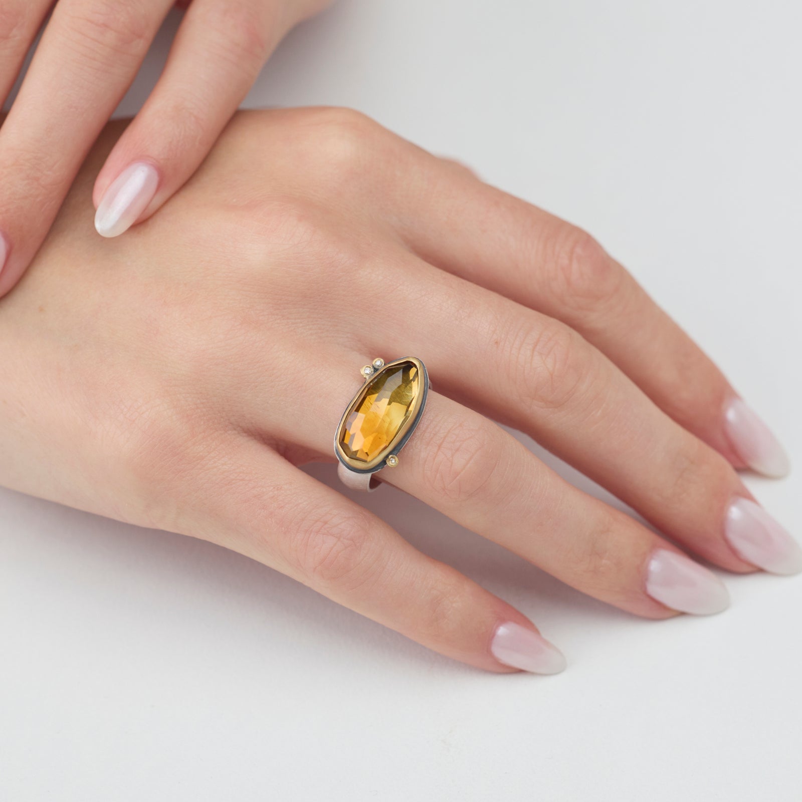 Citrine Honey Ring with Diamonds