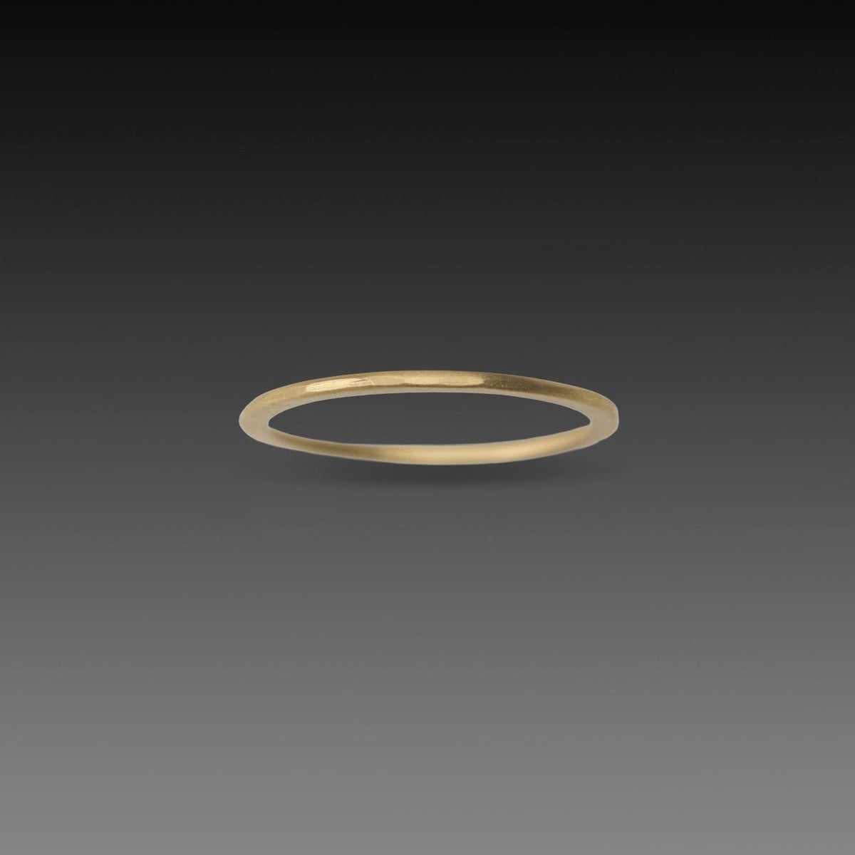 1mm Hammered Gold Band