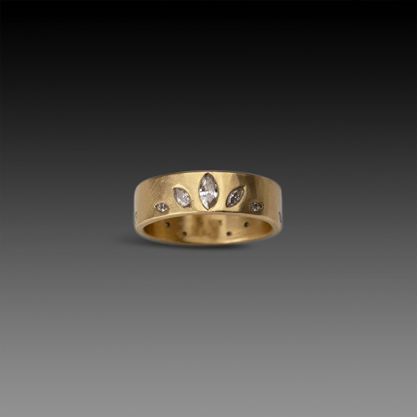 Wide Lotus Band