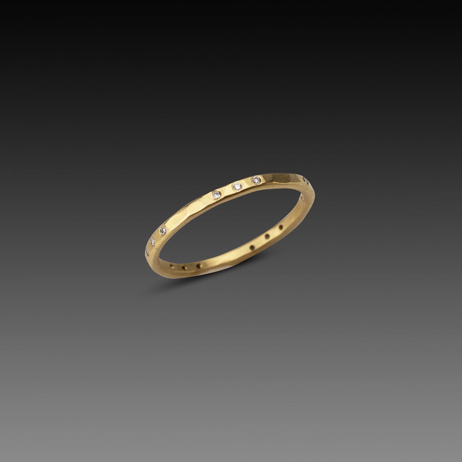 Narrow Diamond Trio Repeat Band