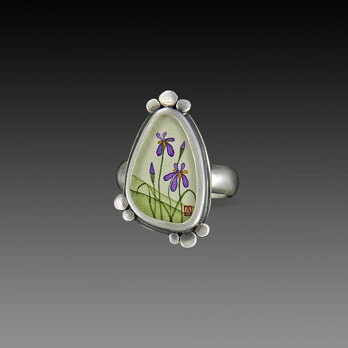 Organic Iris Ring