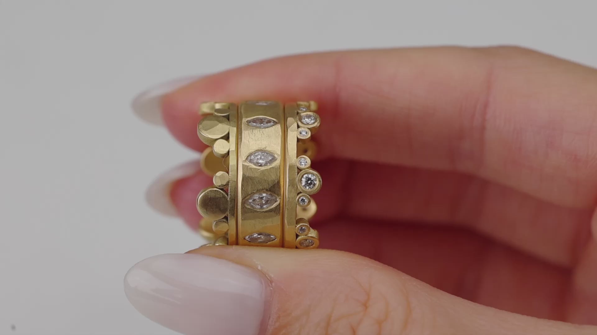 Statement Diamond Stack