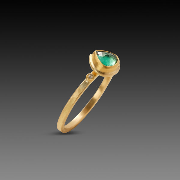 Teardrop Emerald Ring With Tiny Diamonds