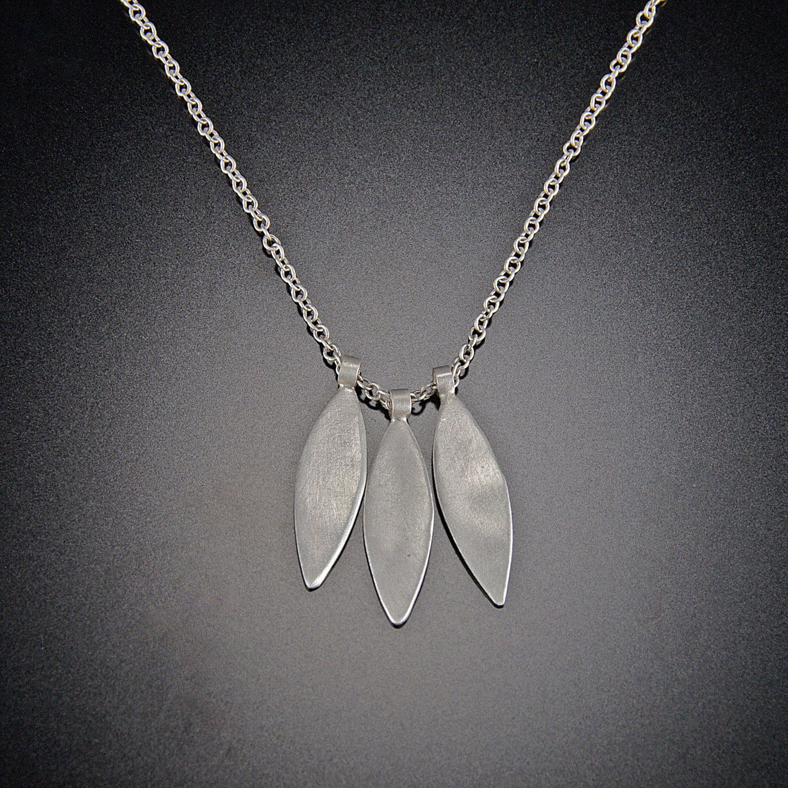 Three Single Leaf Charm Necklace