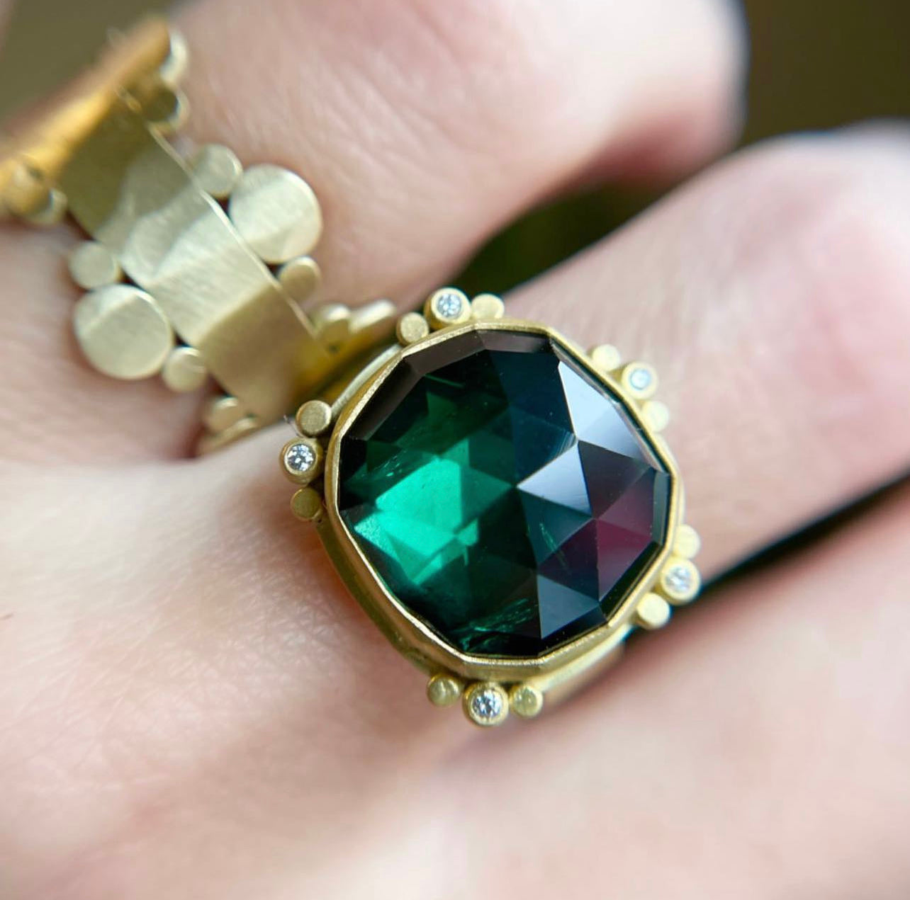 Green Tourmaline Ring with Gold Trios