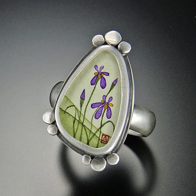 Organic Iris Ring