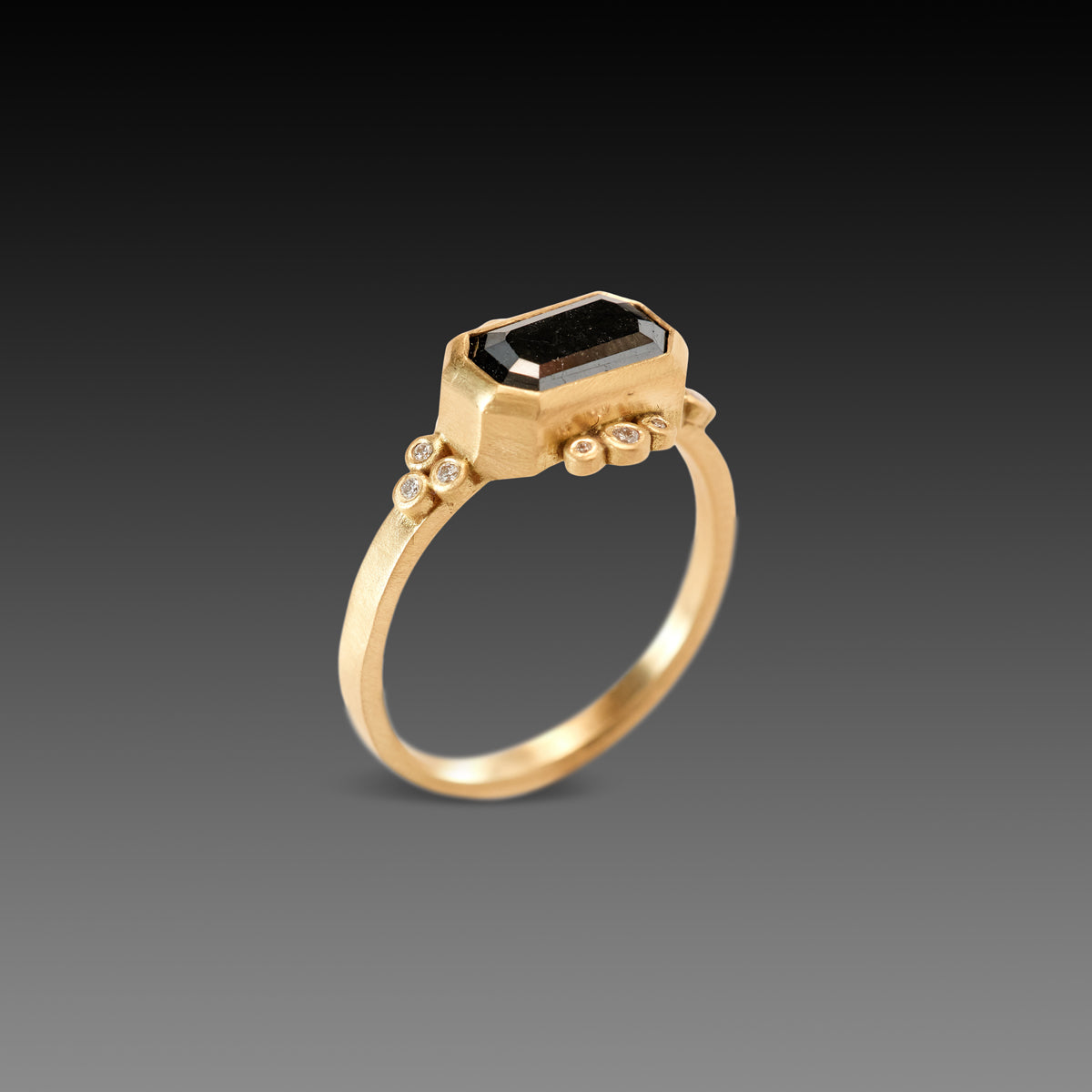 Black Diamond Tablet Ring